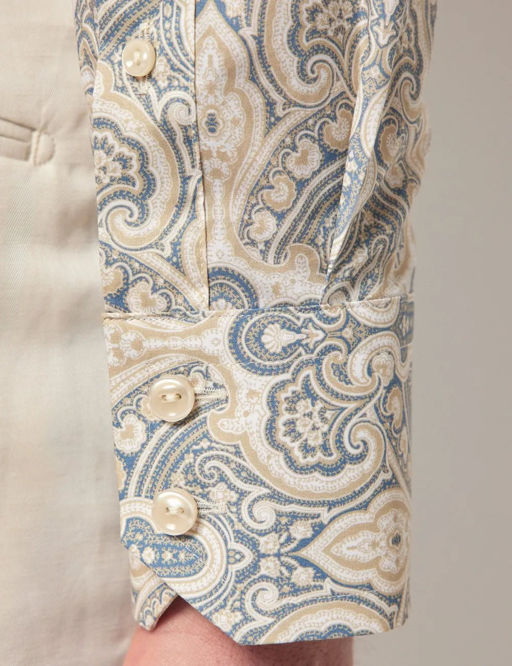 Beige & Blue Paisley Slim Curtis Shirt - High Collar