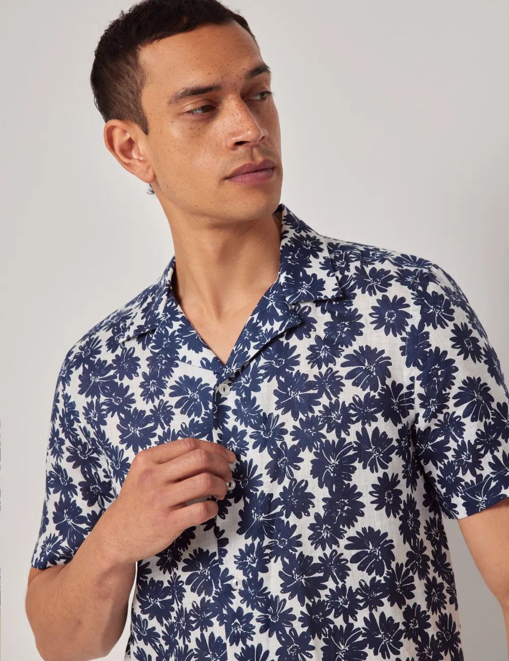 Beige & White Floral Pure Linen Slim Shirt - Short Sleeve - Revere Collar