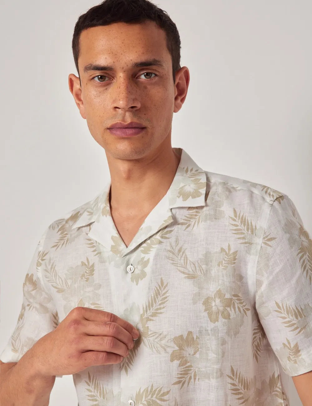 Beige & White Floral Pure Linen Slim Shirt - Short Sleeve - Revere Collar